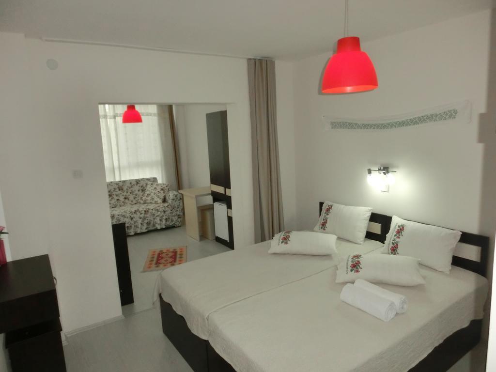 Cesme Ada Hotel Exterior foto